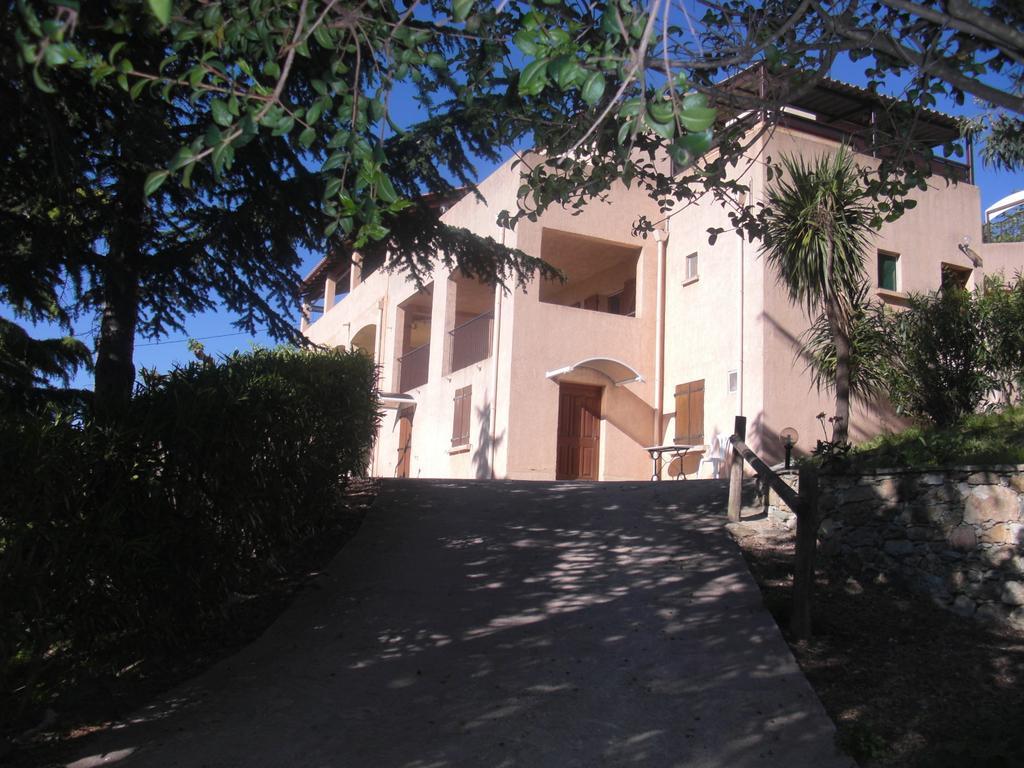 Relais De Saleccia Casta
